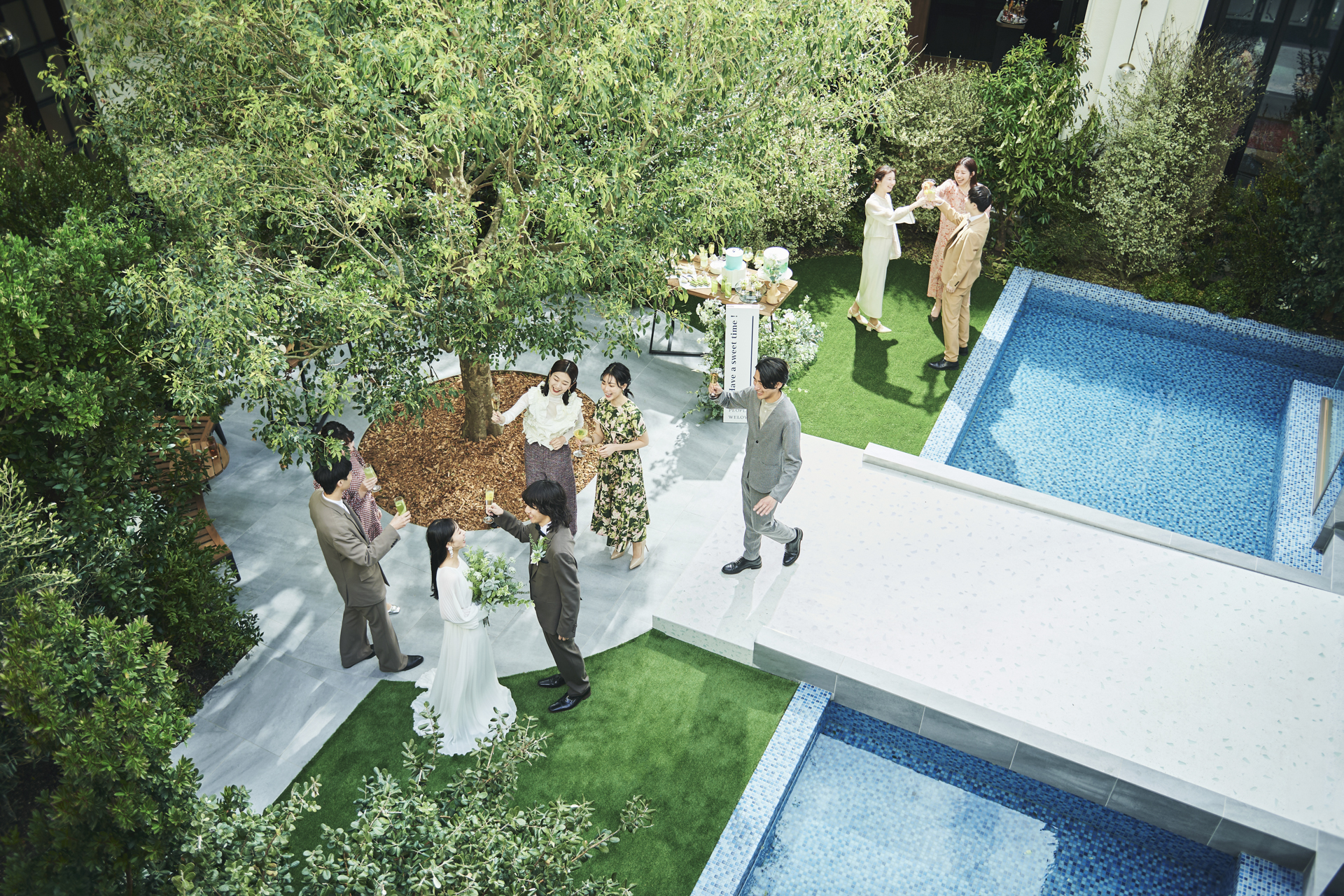 まるで映画のようなワンシーンでのパーティータイム