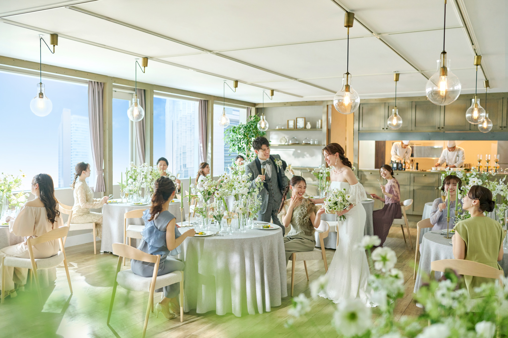 ～60名の結婚式が叶う、オープンキッチン付きパーティ会場